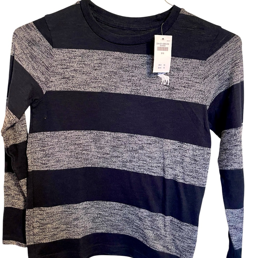 NWT Abercrombie Kids Gray/Navy Striped Top